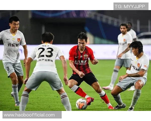 朱赞替补表现亮眼连续两场高效得分助力球队稳定轮换 朱赞替补表现亮眼连续两场高效得分助力球队稳定轮换