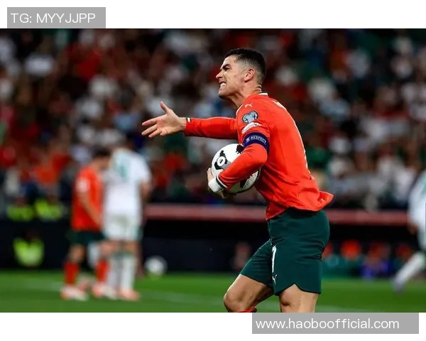 C罗点球失误遭凯莱赫神勇扑救葡萄牙错失良机